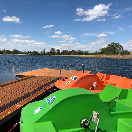 Ab Domki Caloroczne Nad Jeziorem Stęszew Esterno foto