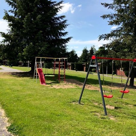 Ab Domki Caloroczne Nad Jeziorem Stęszew Esterno foto